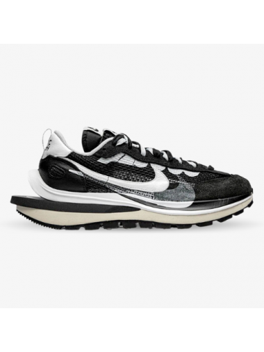 Sacai negra y blanca 2